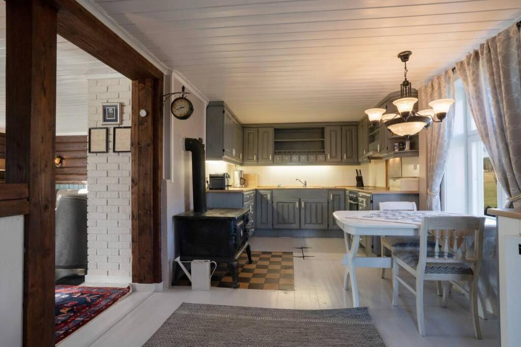 Eika Cottage: Cozy, Rural, Spacious And Well-Equiped Amot  Екстериор снимка
