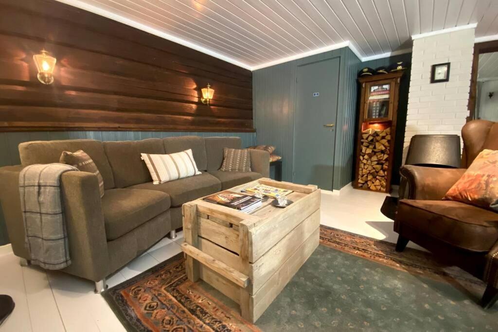 Eika Cottage: Cozy, Rural, Spacious And Well-Equiped Amot  Екстериор снимка